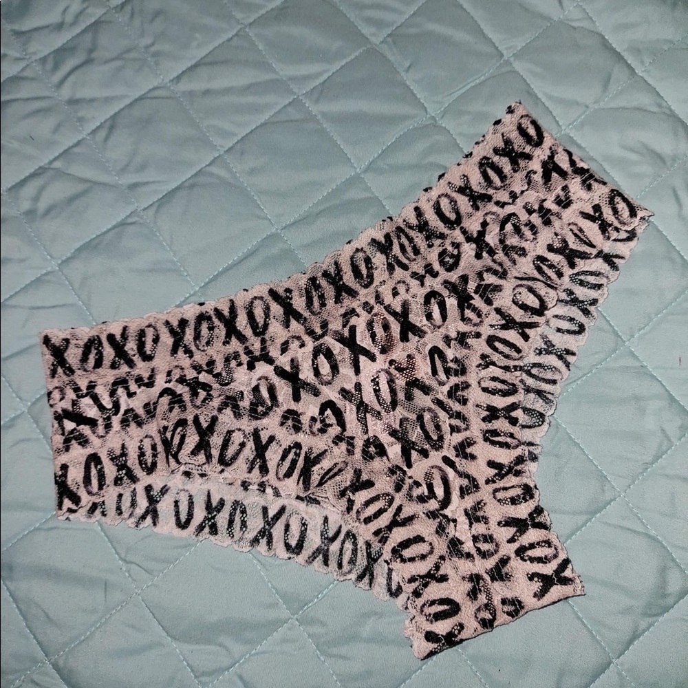 Victoria secret Lace Cheeky panties set size Extra Small NWT - Picture 7 of 15